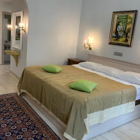 Nb Old Town Apartahotel