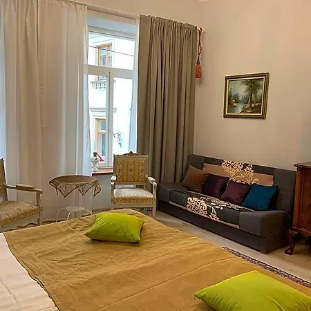 Nb Old Town Aparthotel 3*