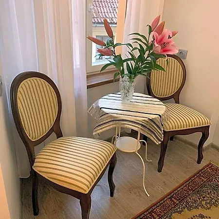 Aparthotel Nb Old Town 3*