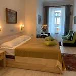 Aparthotel Nb Old Town