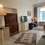 Aparthotel Nb Old Town 3*