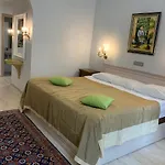 Nb Old Town Aparthotel