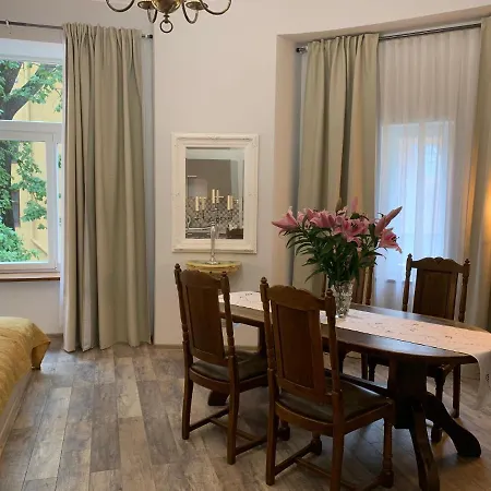 Aparthotel Nb Old Town