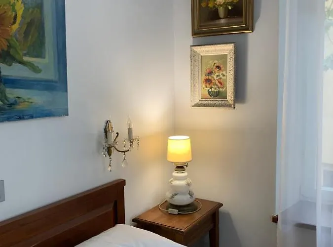 Nb Old Town Aparthotel 3*